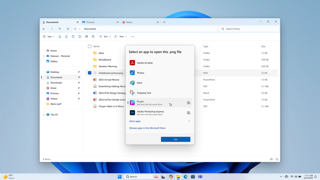 Hình ảnh của Windows File Explorer với các đề xuất ứng dụng là các tùy chọn để mở các tiện ích mở rộng.